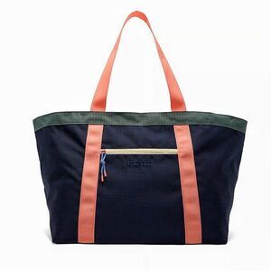 Victoria’s Secret PINK Weekender Tote Bag Zipper Pockets NEW Vacation